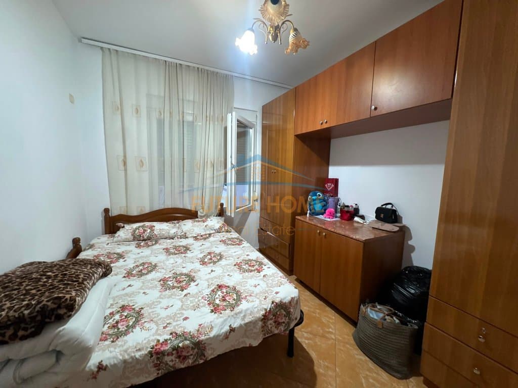 Shitet, Apartament 1+1, Unaza e Re, Tiranë 4