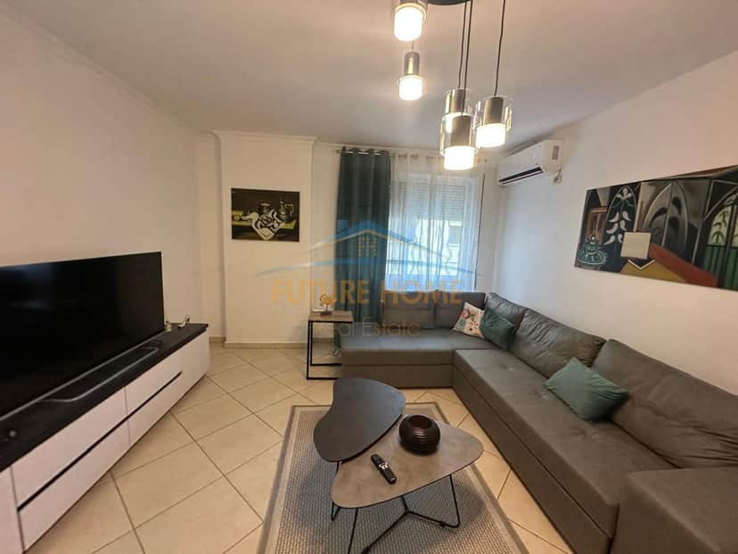 Qera, Apartament 1+1, Rruga e Portit, Durrës 1
