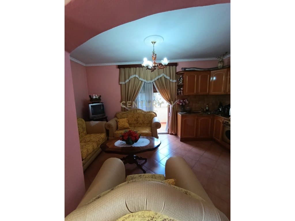 Apartament 3+1 për Shitje në Misto Mame 168,000 € 2
