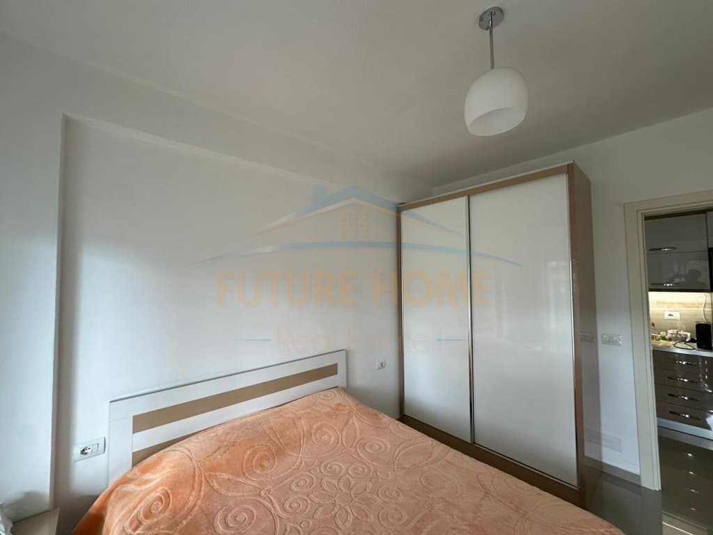 Shitet, Apartament 2+1, Lura 3, Gjiri i Lalzit. 5