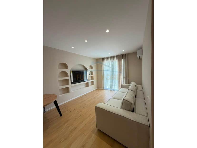 Shitet, Apartament 2+1, Vlorë 1