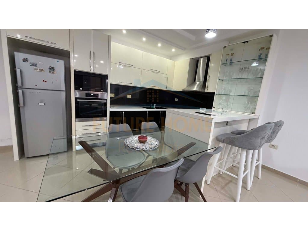 Qera, Apartament 2+1+2, Unaza e Re 1