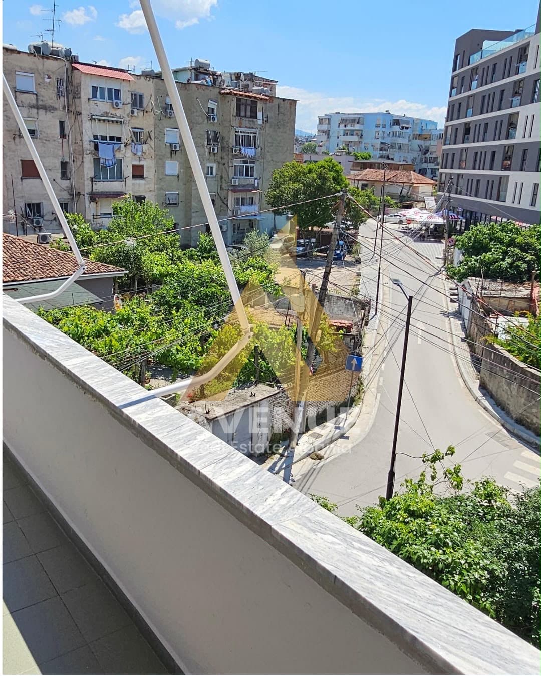 APARTAMENT 1+1 ME QERA, PRANE SHKOLLES MIHAL GRAMENO RRUGA ELBASANIT, TIRANË 4