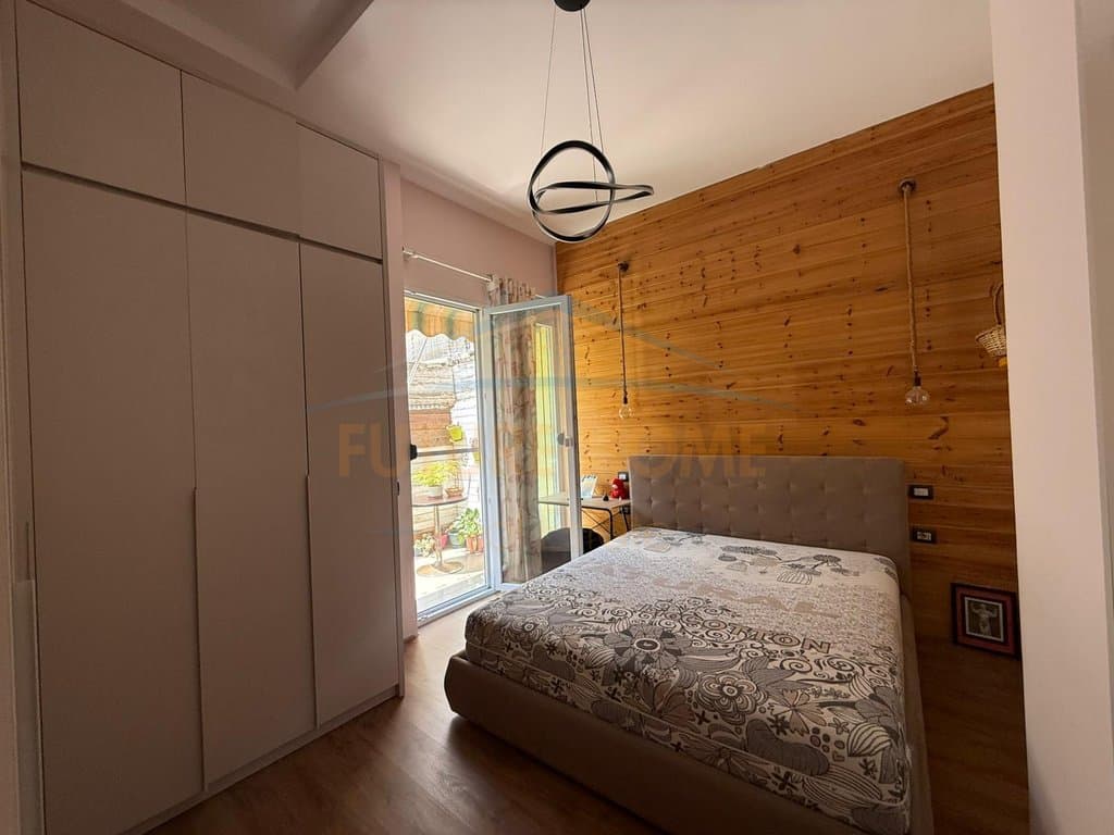 Shitet, Apartament 3+1+2, Fresk, Tiranë 5