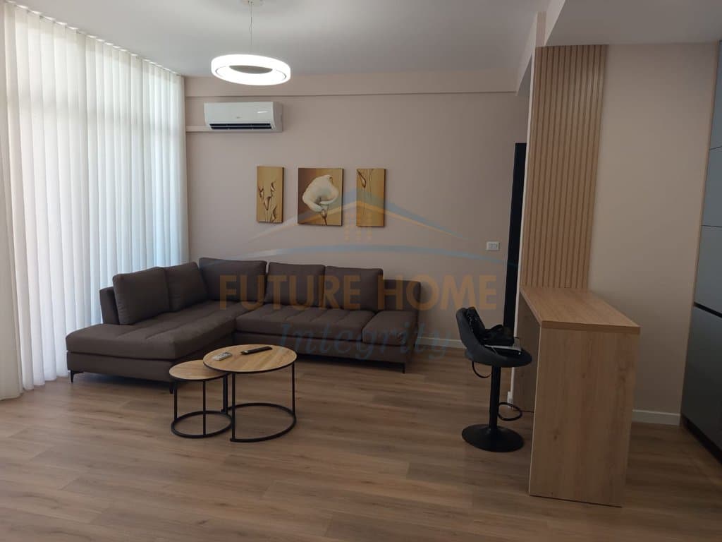 Qera, Apartament 2+1+2+Post Parkimi, Rruga Jordan Misja, Tiranë. 3
