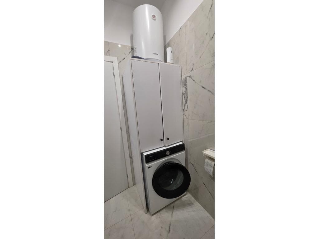 "Sheshi Skënderbej" – Ofrojmë për Qira Apartament 2+1 Modern! - 1200 Euro/Bruto! 1,200 €