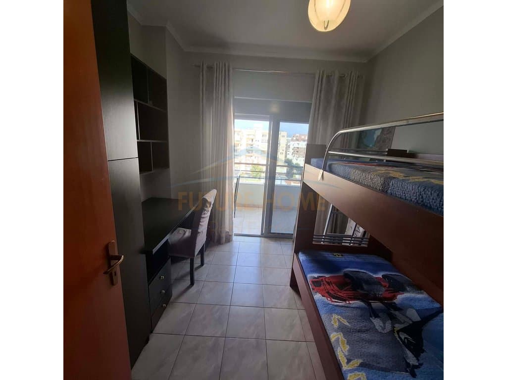 Shitet, Apartament 2+1, Rruga Astrit Losha, Unaza e Re 2