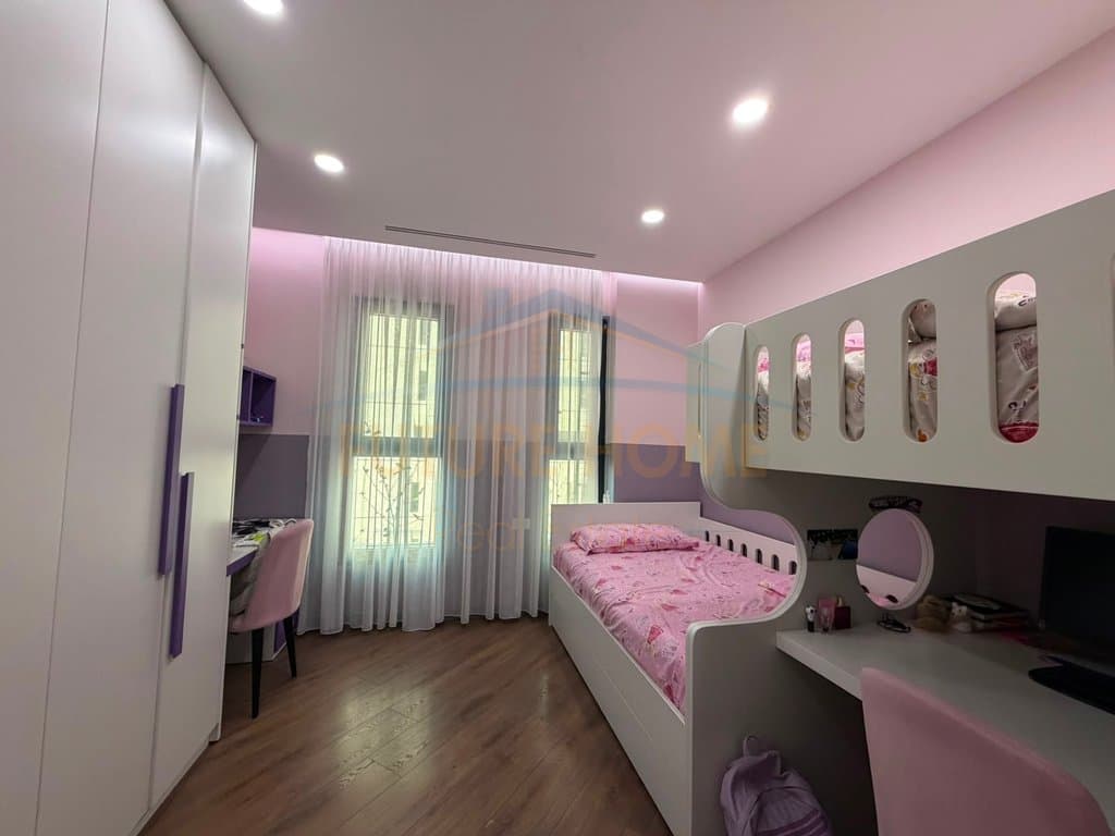 Shitet, Apartament 2+1+2, Rruga e Kavajes, Tiranë 5