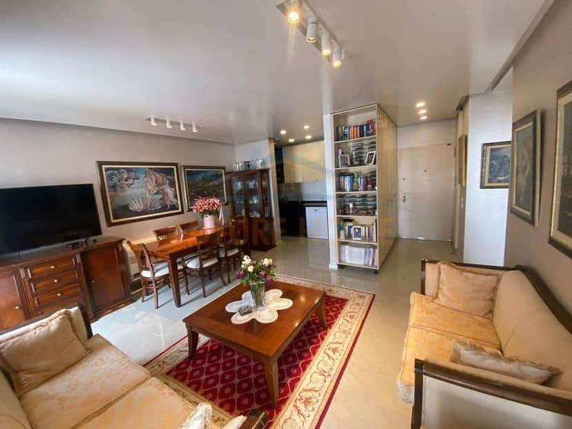 Shitet, Apartament 3+1, Kompleksi "Kontakt", 21 Dhjetori 1