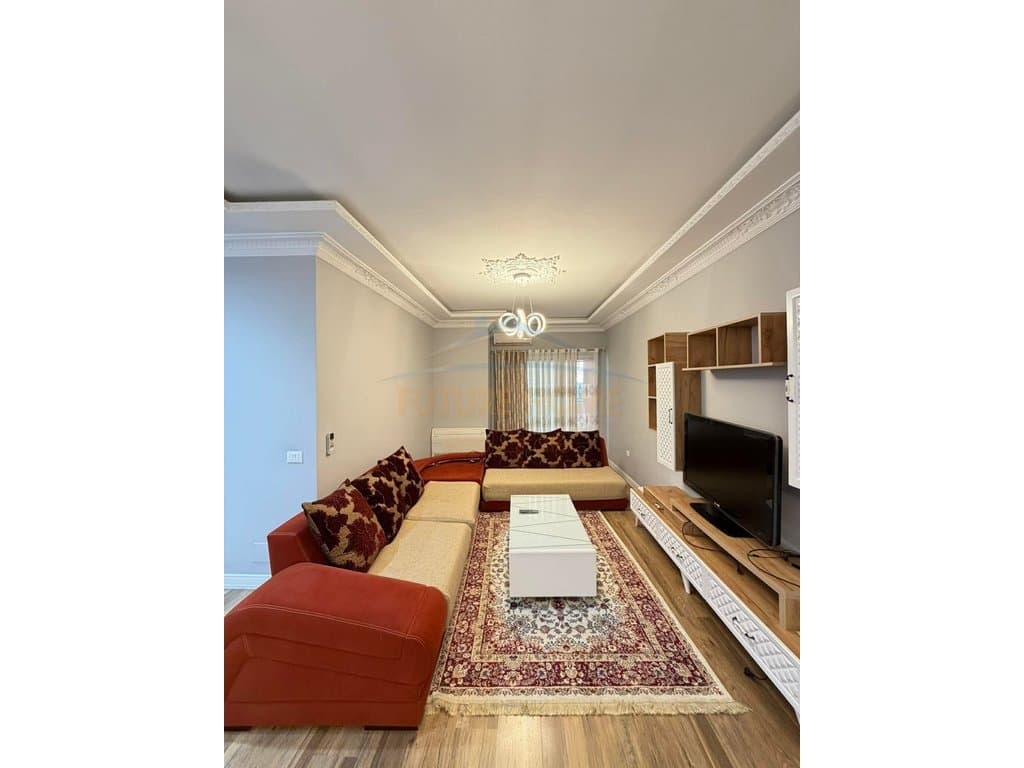 Apartament 2+1 me qera Yzberisht 1