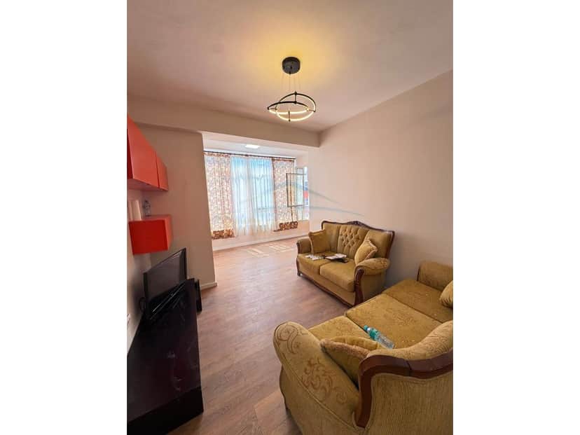Shitet Apartament 2+1, Astir 1