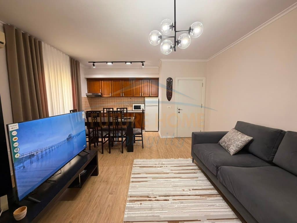 Shitet, Apartament 2+1(I konvertuar), Porcelan, 139000 Euro 2