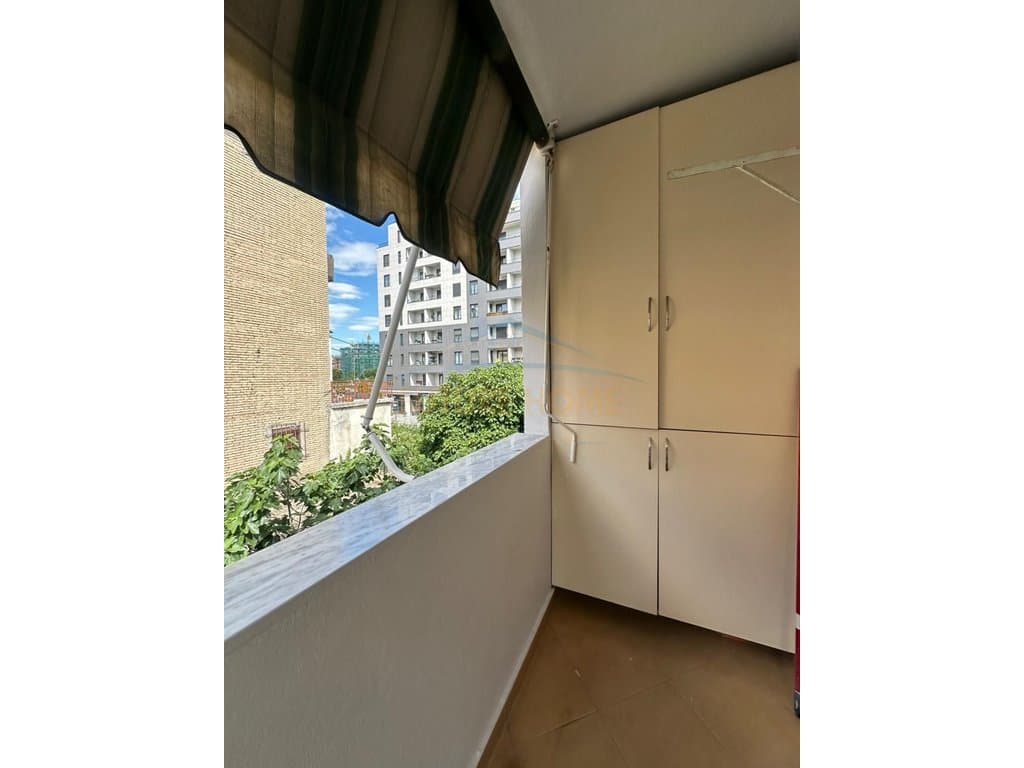 Shitet,Apartament 1+1,Stacioni i Trenit 2