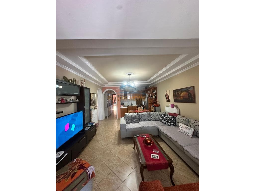 Shitet, Apartament 3+1+2+Verande, Ali Demi, Tirane 1