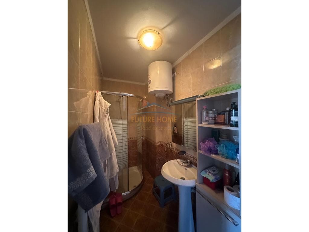 Shitet, Apartament 3+1+2+Verande, Ali Demi, Tirane 5
