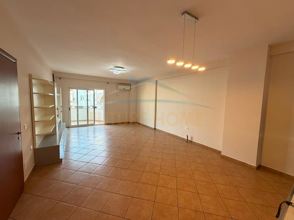 Shitet, Apartament 2+1, Misto Mame, Tirane. 1