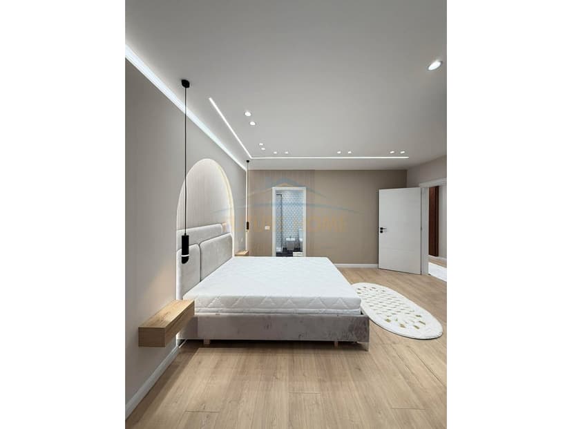 Shitet, Apartament 2+1+2, Unaza Re 1
