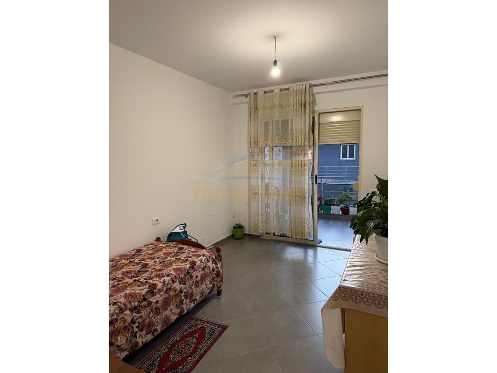 Shitet Apartament 2+1, Kompleksi Tom Doshi, Shkozë 3