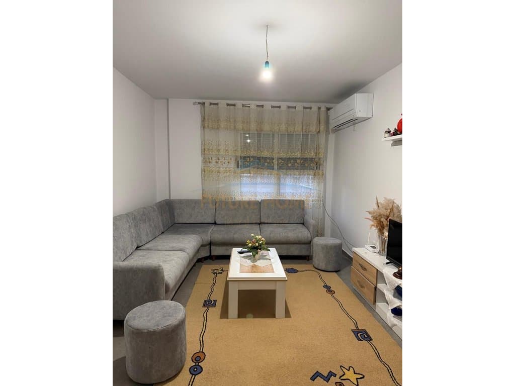 Shitet Apartament 2+1, Kompleksi Tom Doshi, Shkozë 1