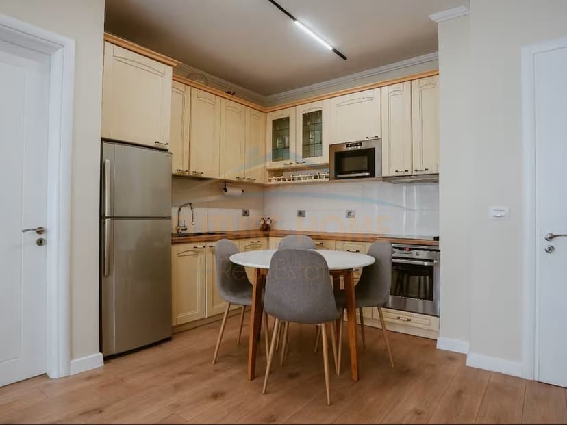 Qera, Apartament 2+1, Astir 1