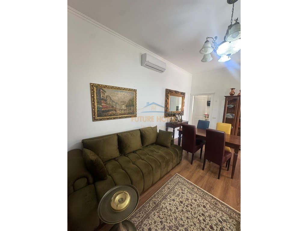 Shitet, Shtëpi Private, Ali Demi,Tiranë 1