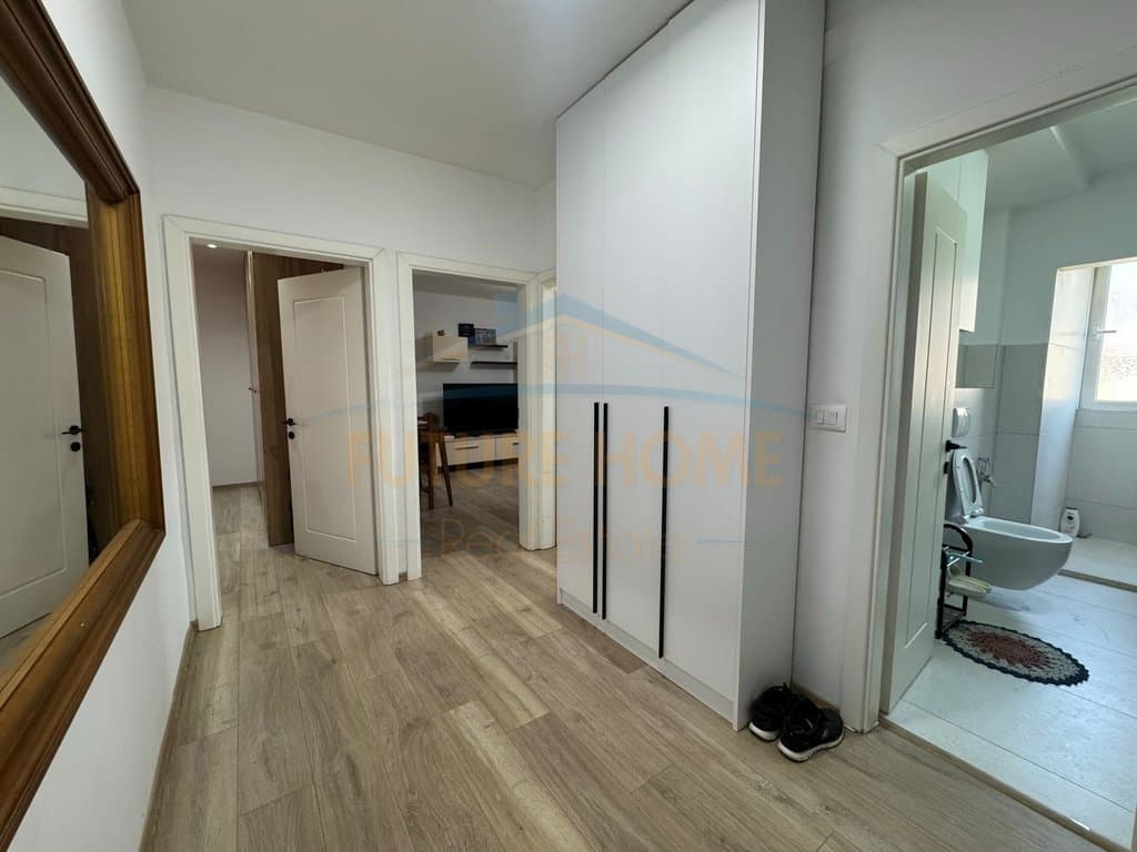 Shitet, Apartament 1+1, Bulevardi Bajram Curri 2