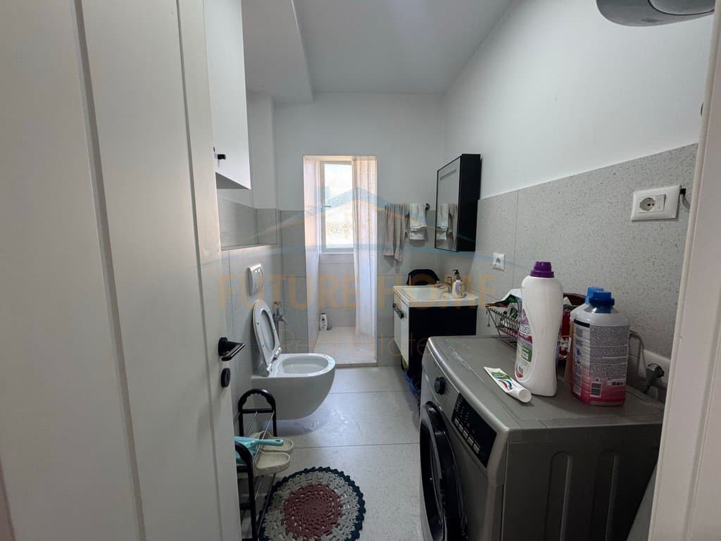 Shitet, Apartament 1+1, Bulevardi Bajram Curri 5