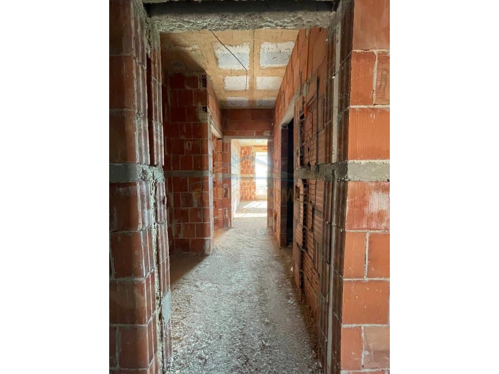 Shitet, Apartament 1+1, Jordan Misja, Tiranë 4