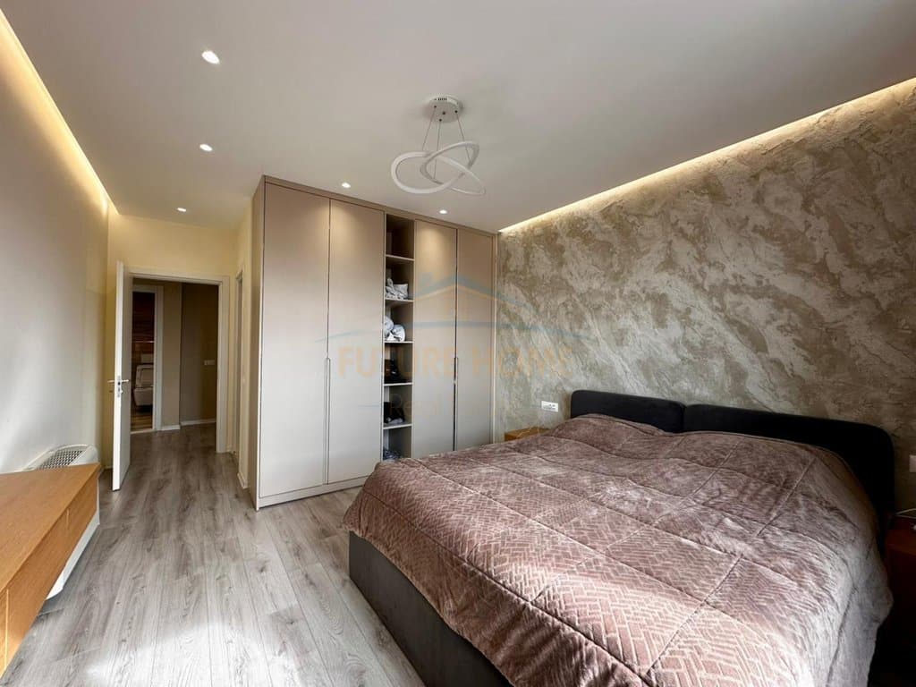 Shitet,Apartament 2+1+2+Post Parkimi , Kompleksi Grand Gallery, Yzberisht 5