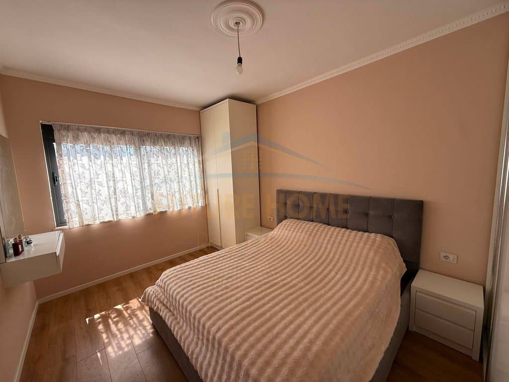 Shitet, Apartament 2+1, Pranë Bar Return, Unaza e Re, Tiranë. 5