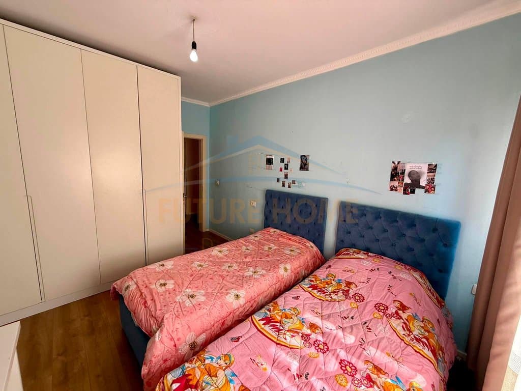 Shitet, Apartament 2+1, Pranë Bar Return, Unaza e Re, Tiranë. 4