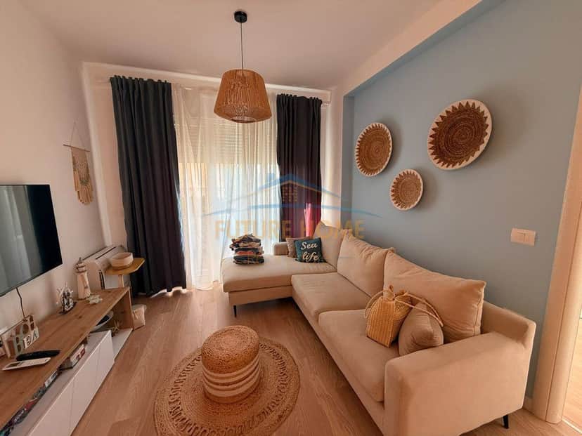 Shitet, Apartament 2+1, Kompleksi Lura 3, Gjiri Lalzit 1