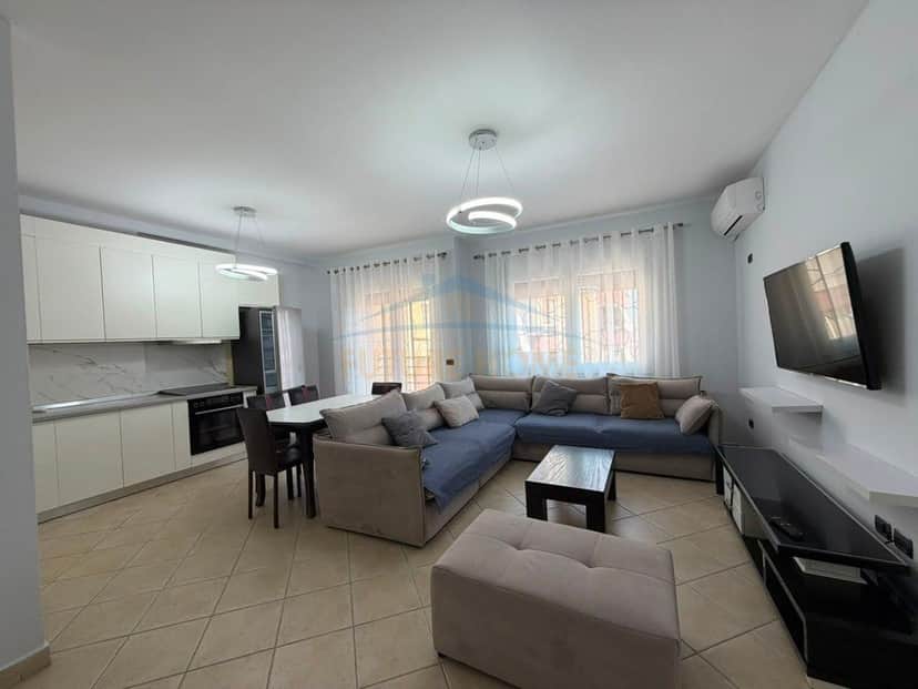Qera , Apartament 2+1+2 , Qender , Tirane