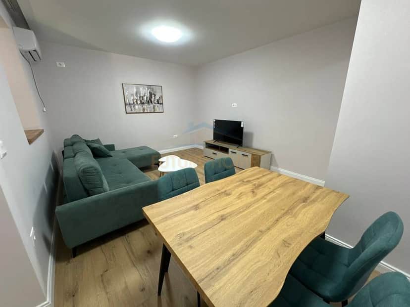 Shitet, Apartament 1+1, Ali Demi, Shkolla 1 Maji, Tiranë 1