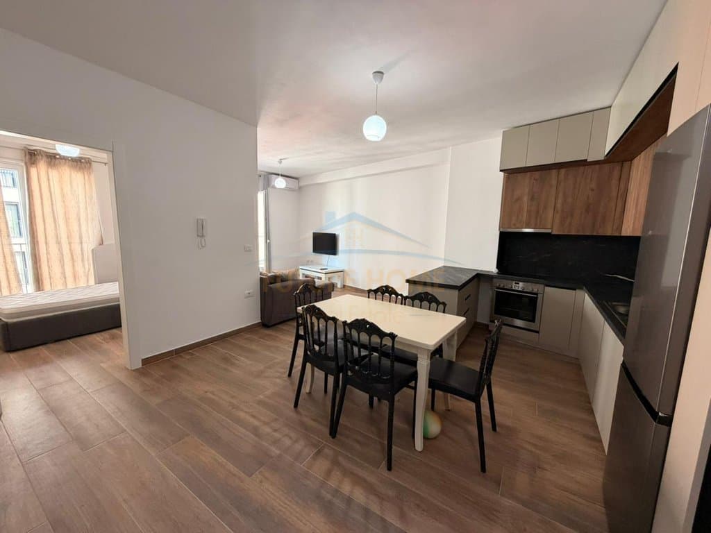 Shitet, Apartament 2+1, Kompleksi Jolla, Unaza e Re 1