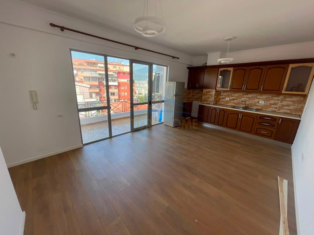 Shitet, Apartament 1+1, Kodra e Diellit, Tirane . Empire71913 1