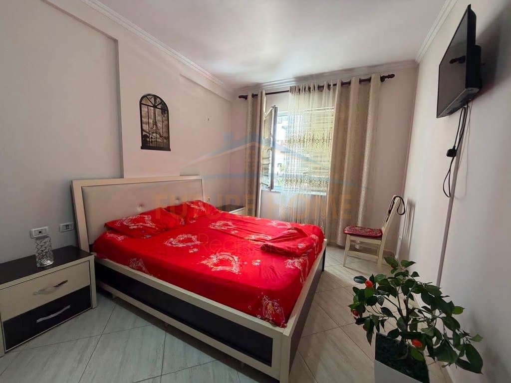Shitet, Apartament 2+1+2, Unaza e Re UNA72260 3