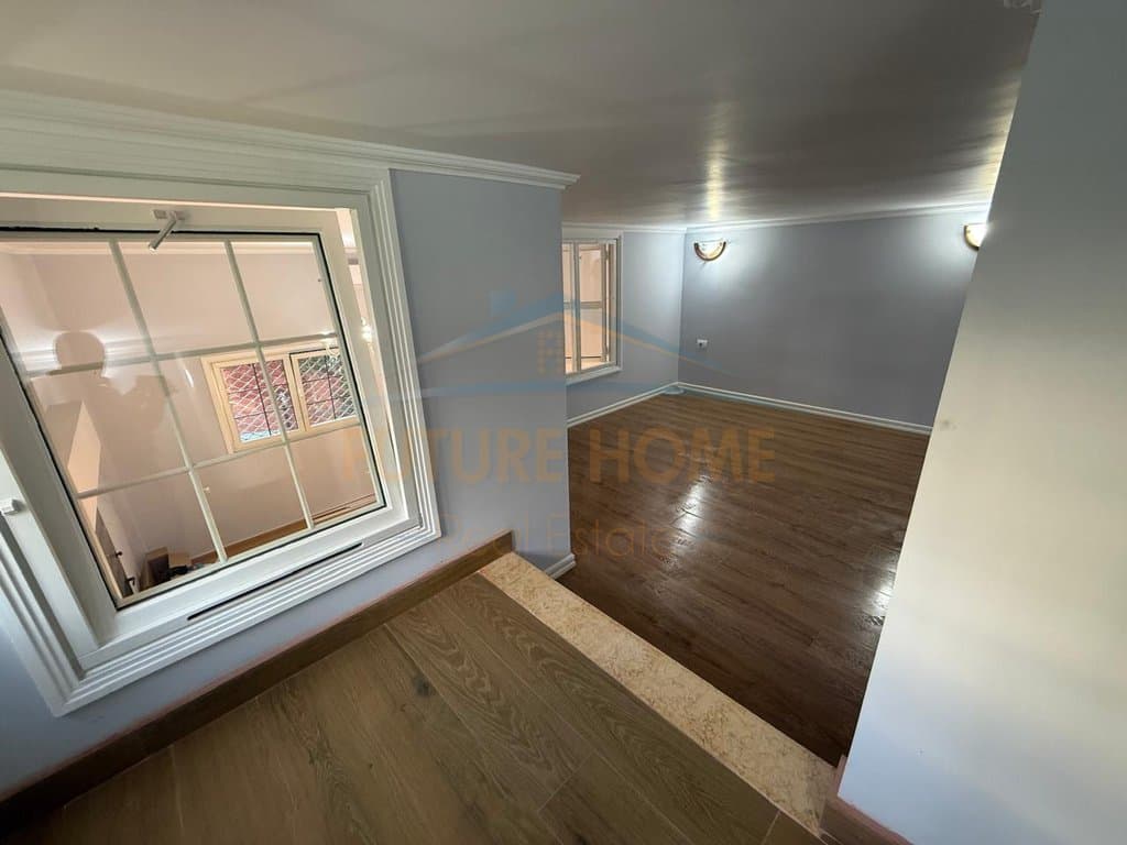Shitet,Duplex,Rruga Shefqet Kuka 4