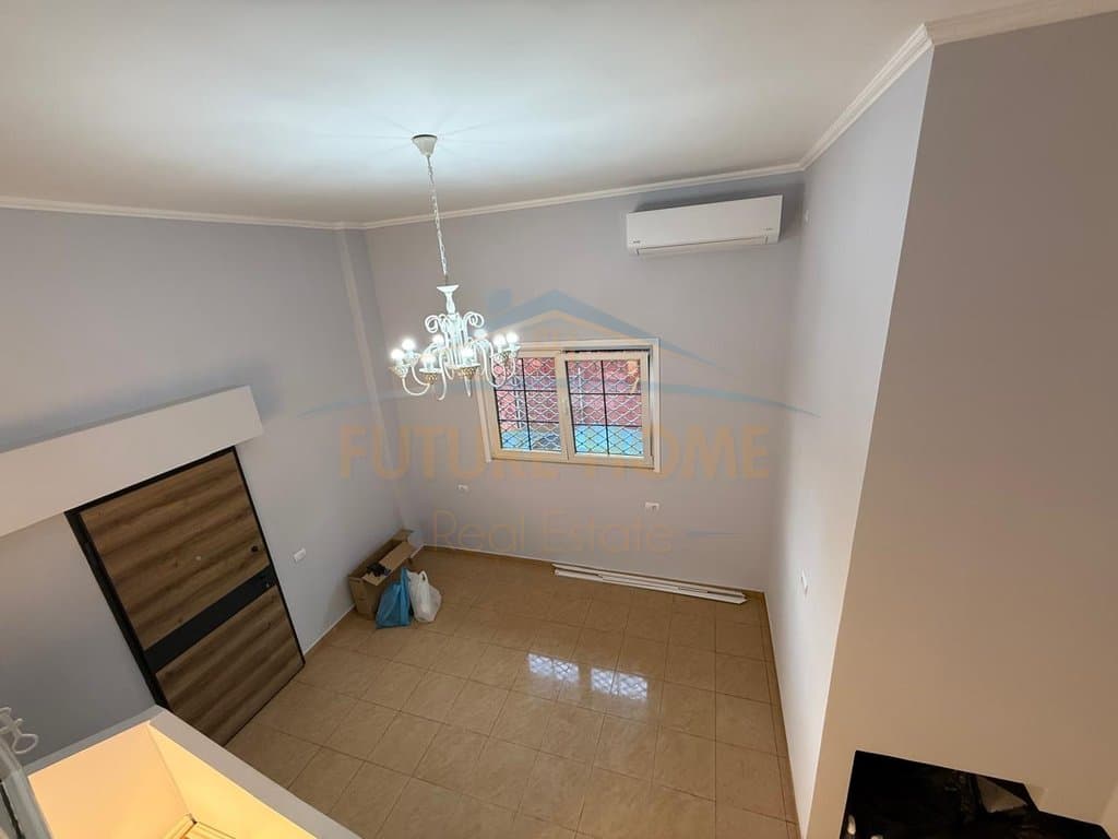 Shitet,Duplex,Rruga Shefqet Kuka 3