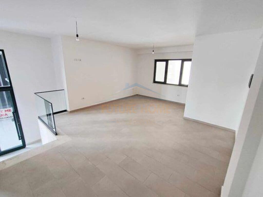 Jepet me qera, Dyqan, Green City Residence, Tiranë. 2