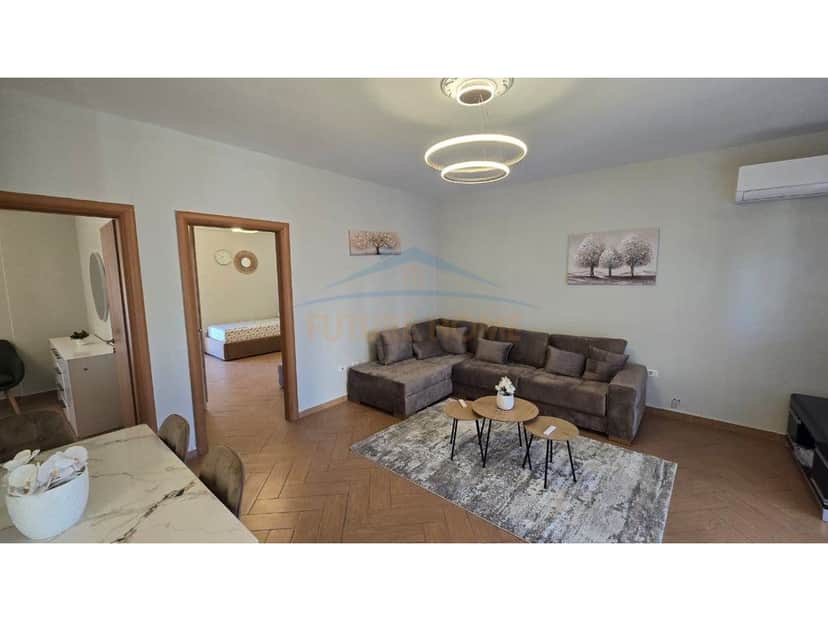 Shitet , Apartament 2+1+2 , Selvia , Tirane 1