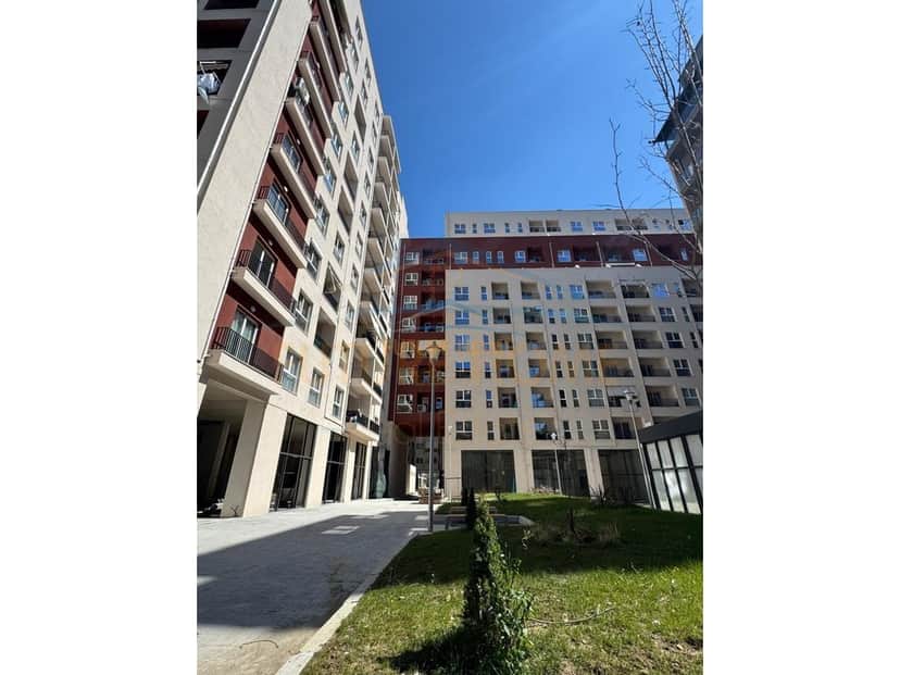 Qera,Apartament 1+1 , Kompleksi Aura , Laprakë 1