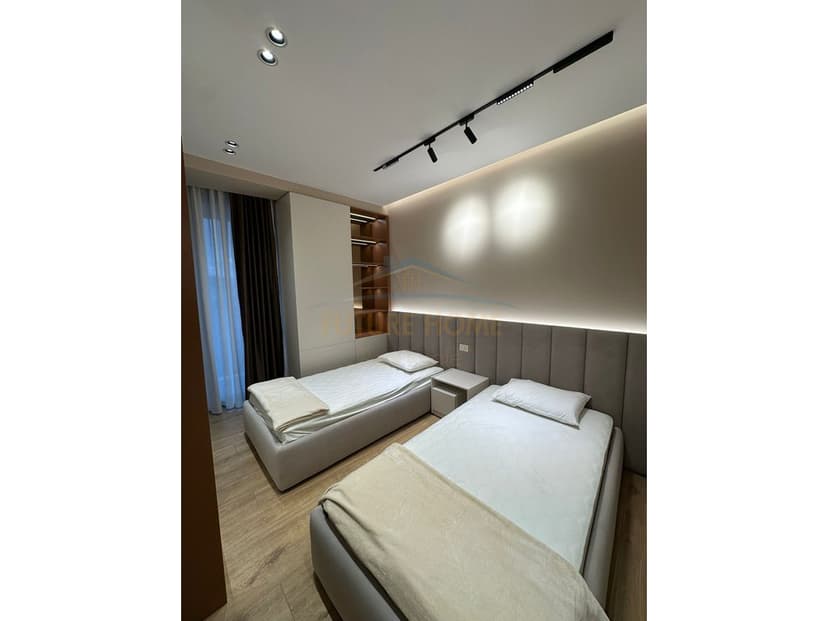 Shitet Apartament 2+1, Golden Tower, Rruga Mine Peza 1