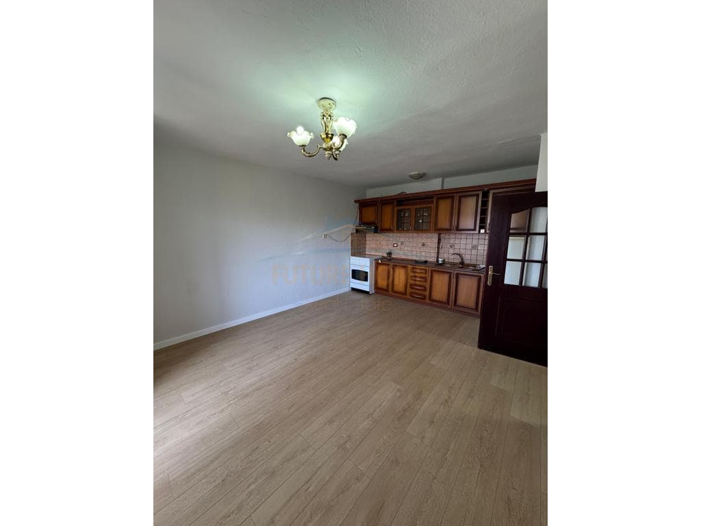 Shitet,Apartament 1+1,Ali Demi, Tregu i Ri Elektrik 1