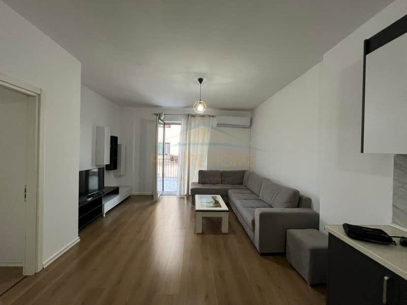 Shitet, Apartament 2+1+Post Parkimi, Grand Gallery, Yzberisht, Tirane. 1