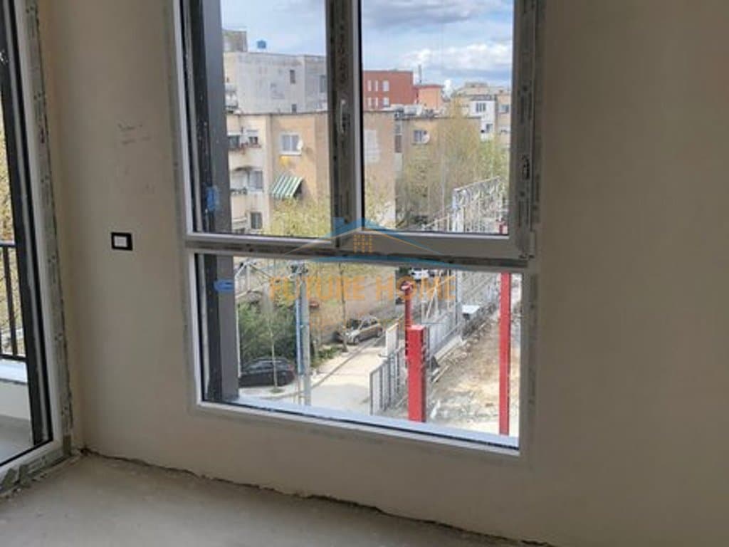 Shitet, Apartament 3+1+2, Ali Demi 5