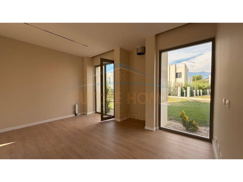 Qera, Vile 3-Kateshe, Kompleksi "Green Valley", Liqeni i Thate, Tirane UNA72716 1