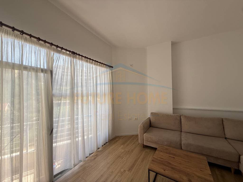 Qera, Apartament 1+1, Fresk, Tiranë 2