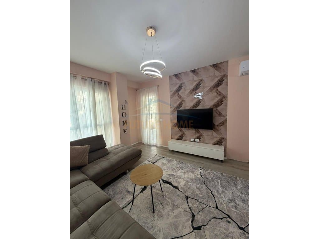 Shitet, Apartament 1+1, Kompleksi Aura, Tirane