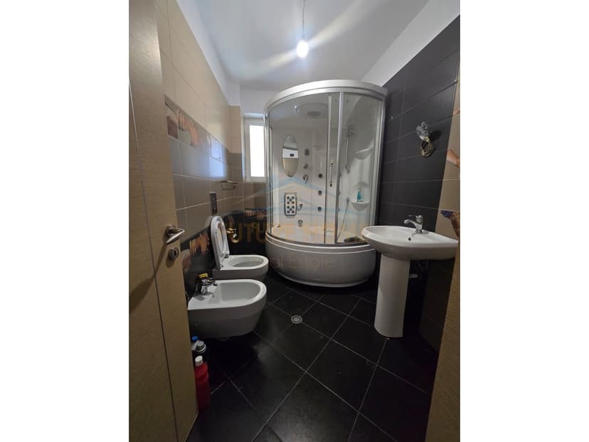 Shitet, Apartament 2+1, Fusha e Aviacionit Orange72041 1